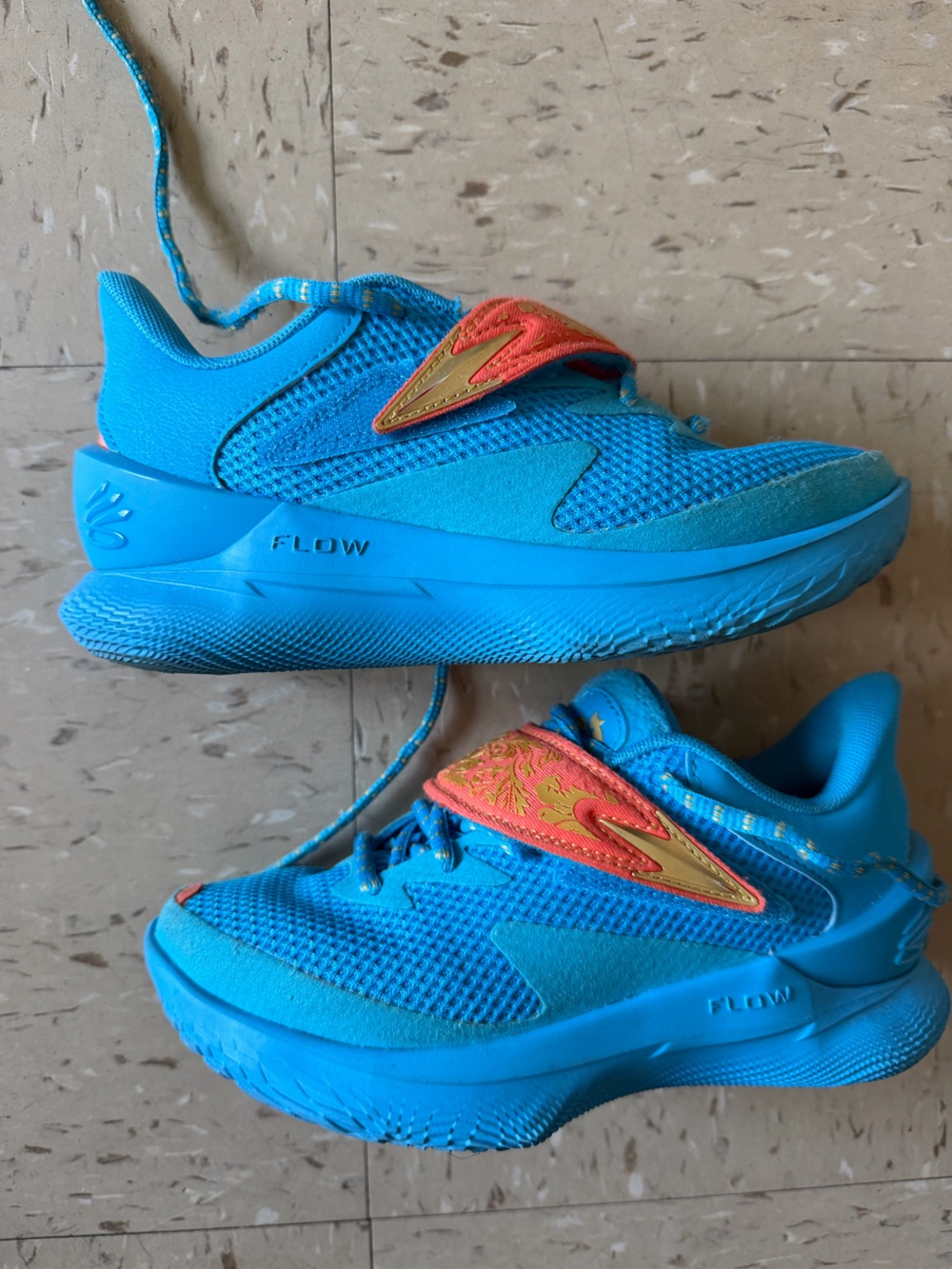 Kids Steph Curry Blue Athletic Shoes with Coral Accent